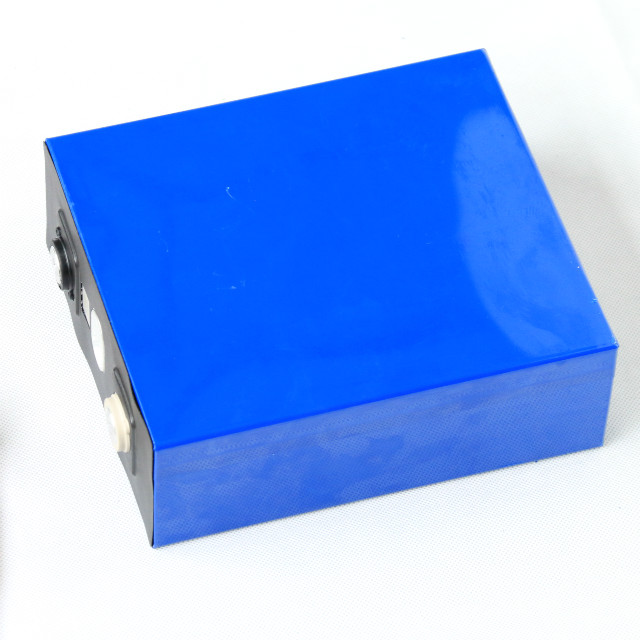 3.2V 100Ah LiFePO4 Cell LiFePO4 Li ion Solar Whole house Backup